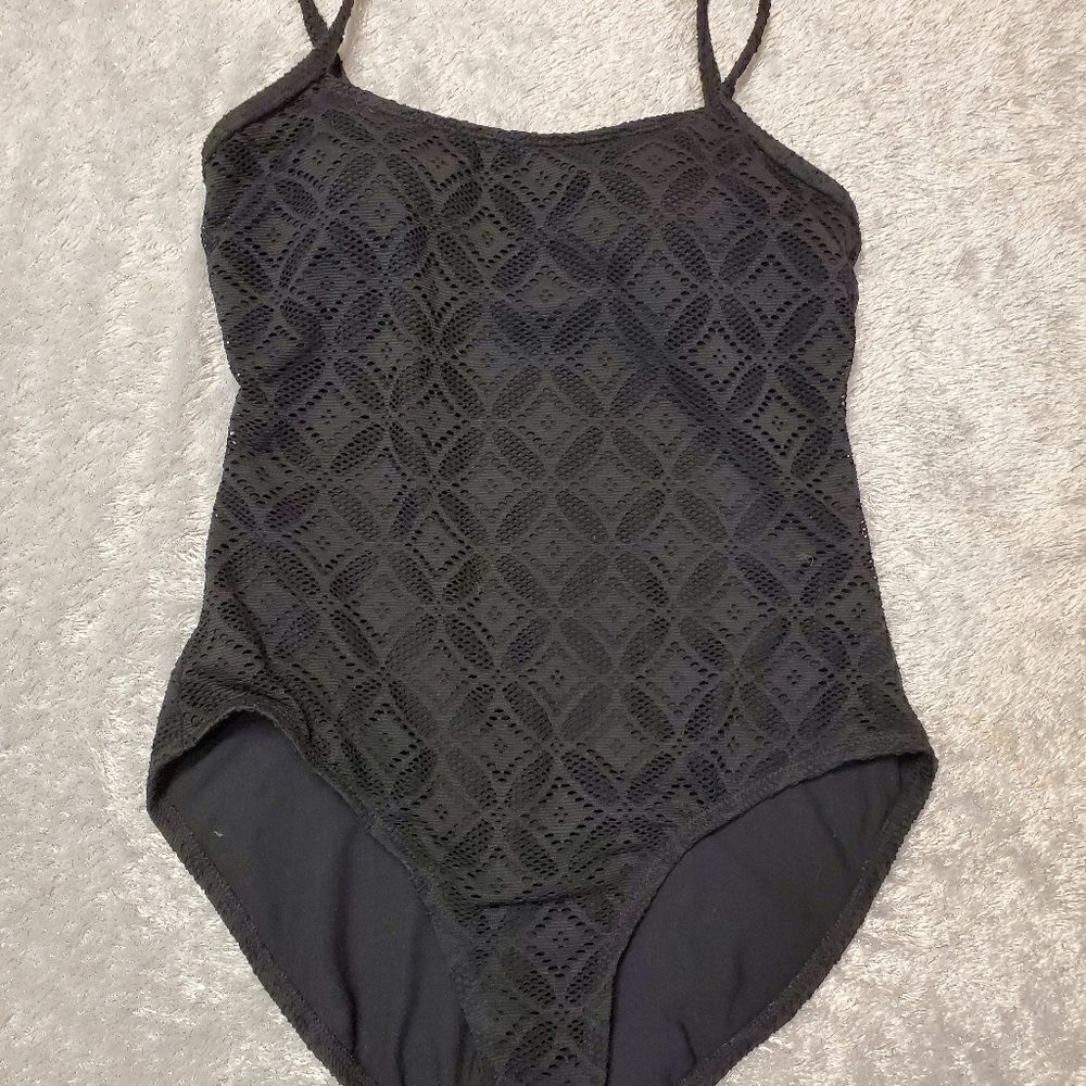 Womans Catalina one piece swimsuit,  size lg